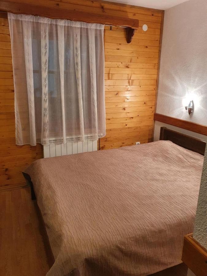 Hotel & Camping Etno Selo Vrelo Berane Eksteriør billede